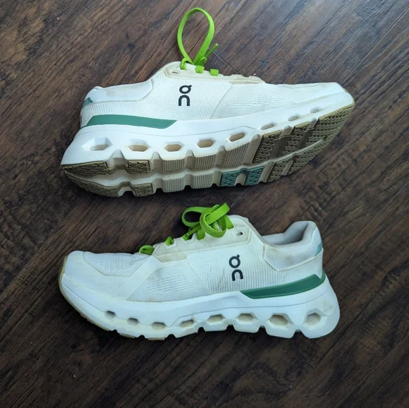 Cloudrunner2 Women's On Cloud Running Shoes Size 9 - Picture 2 of 6